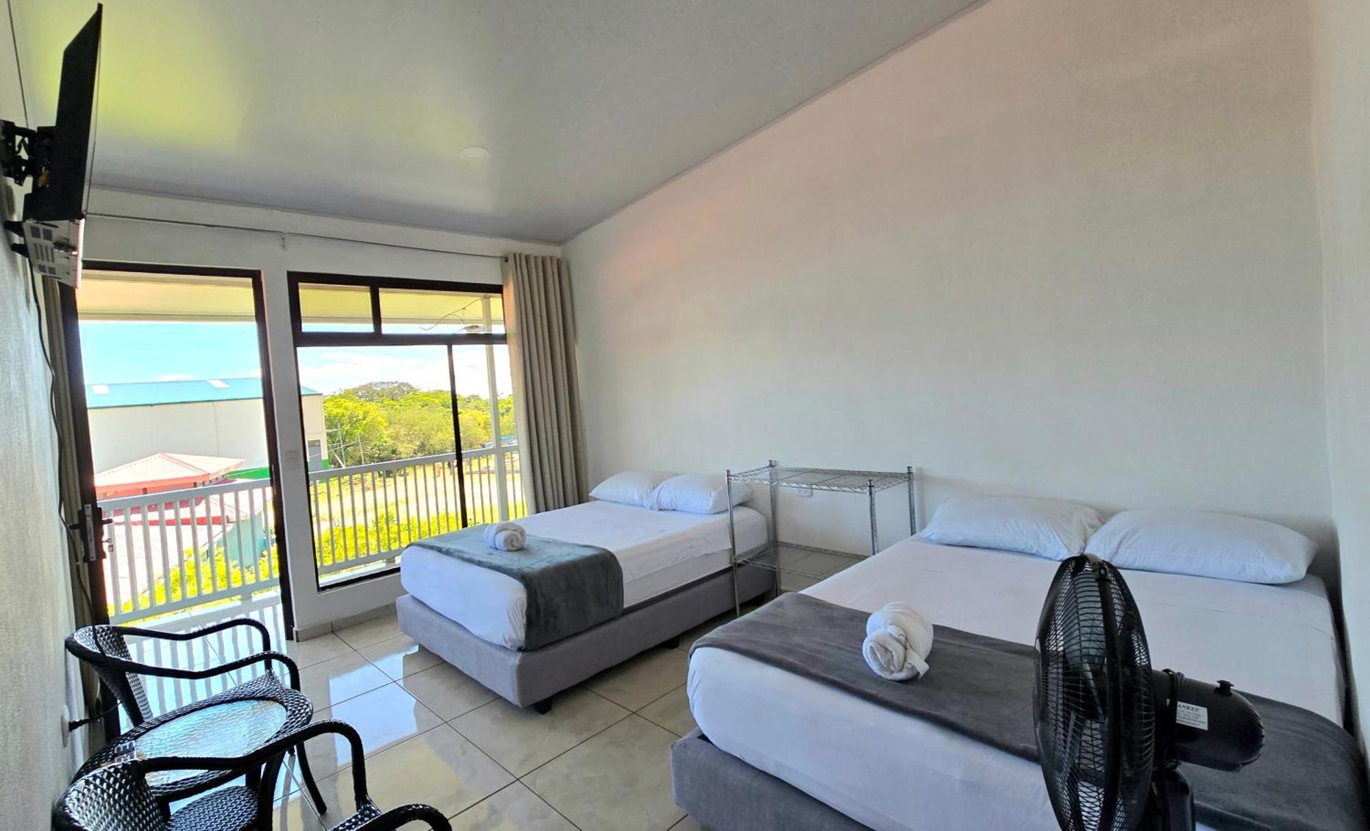 Cattleya Family Hotel Monteverde Exterior photo